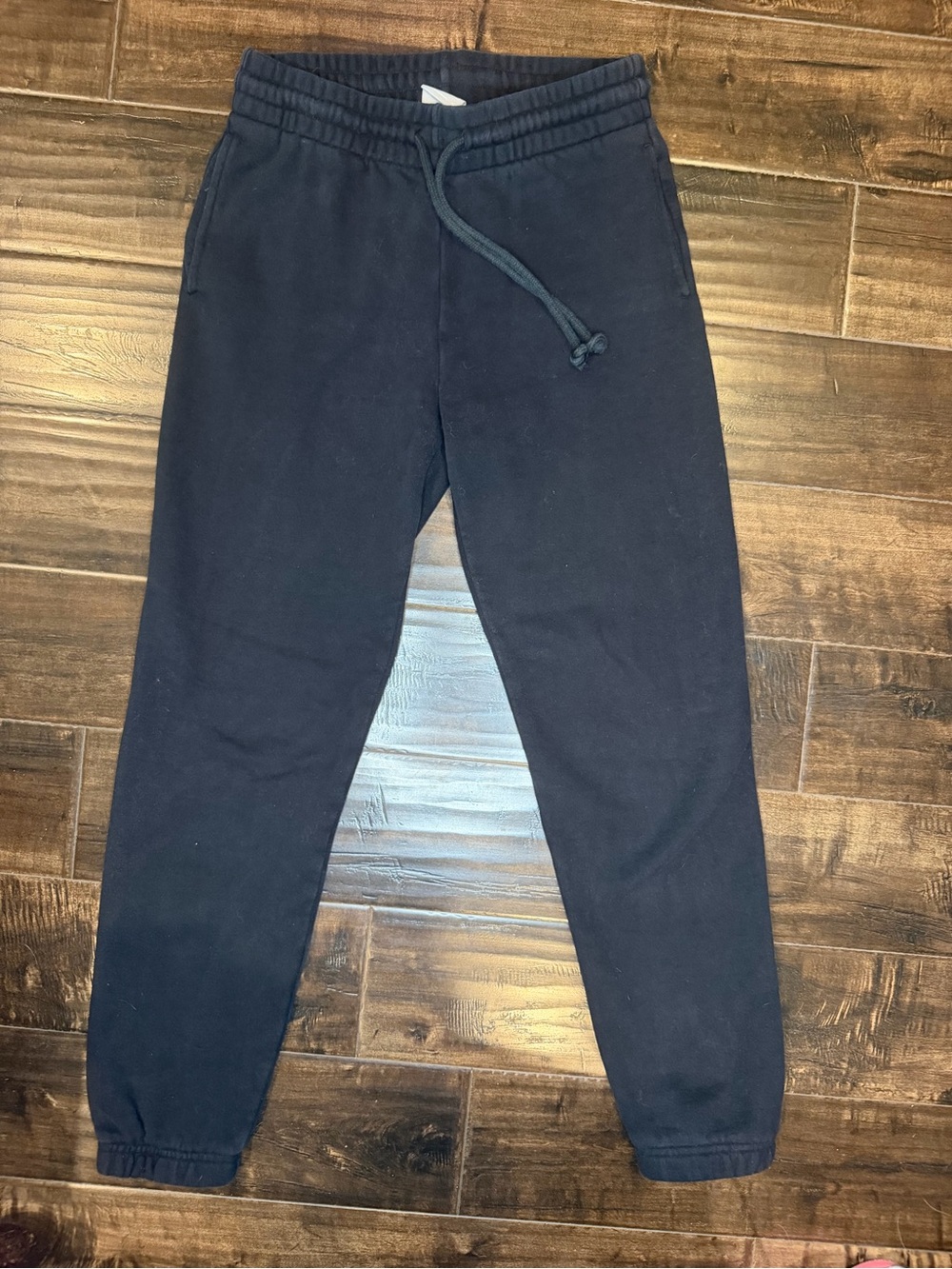 Aritzia Tna Cozy AF Fleece Jogger Sweatpants Black Gray Women's XS Elastic Waist